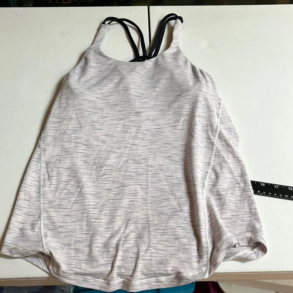 Lululemon Athletica  size 4 gray & black Free to be Wild Two in One tank top